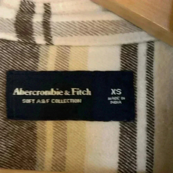 Abercrombie & Fitch Plaid Flannel Shirt/Jacket - Picture 4 of 5